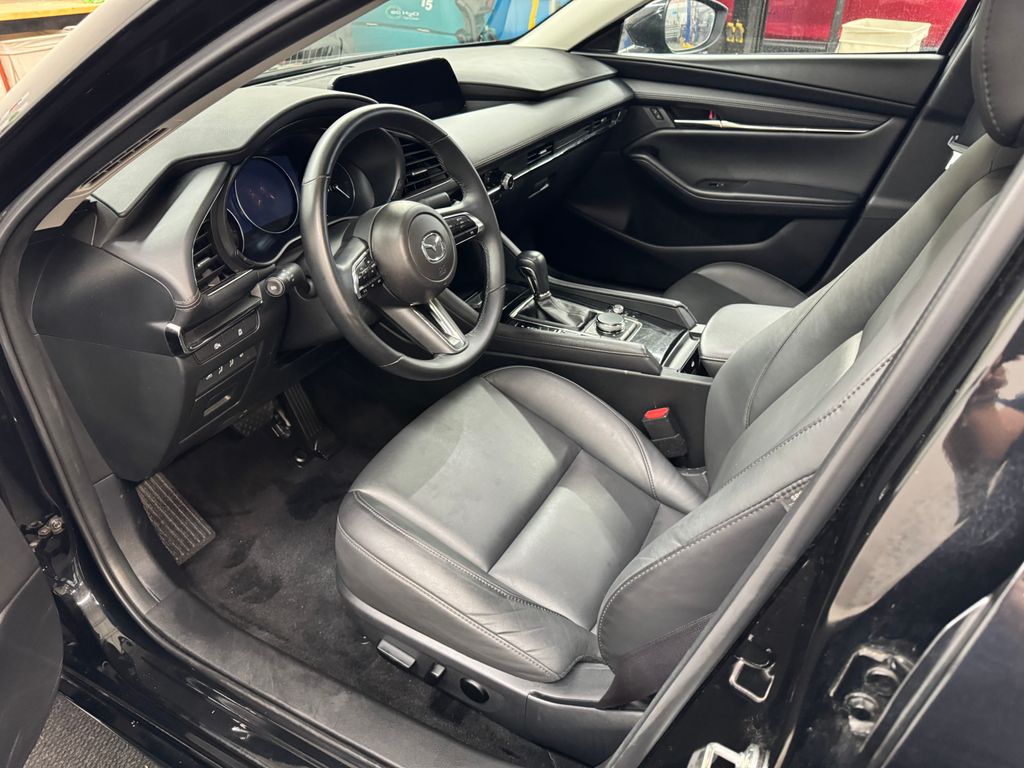 2025 Mazda Mazda3 2.5 S Preferred Package