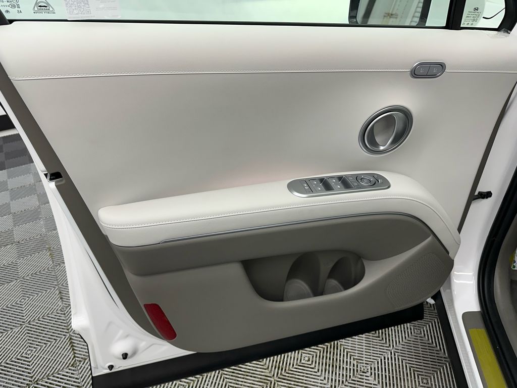 2026 Hyundai Palisade Limited - 10