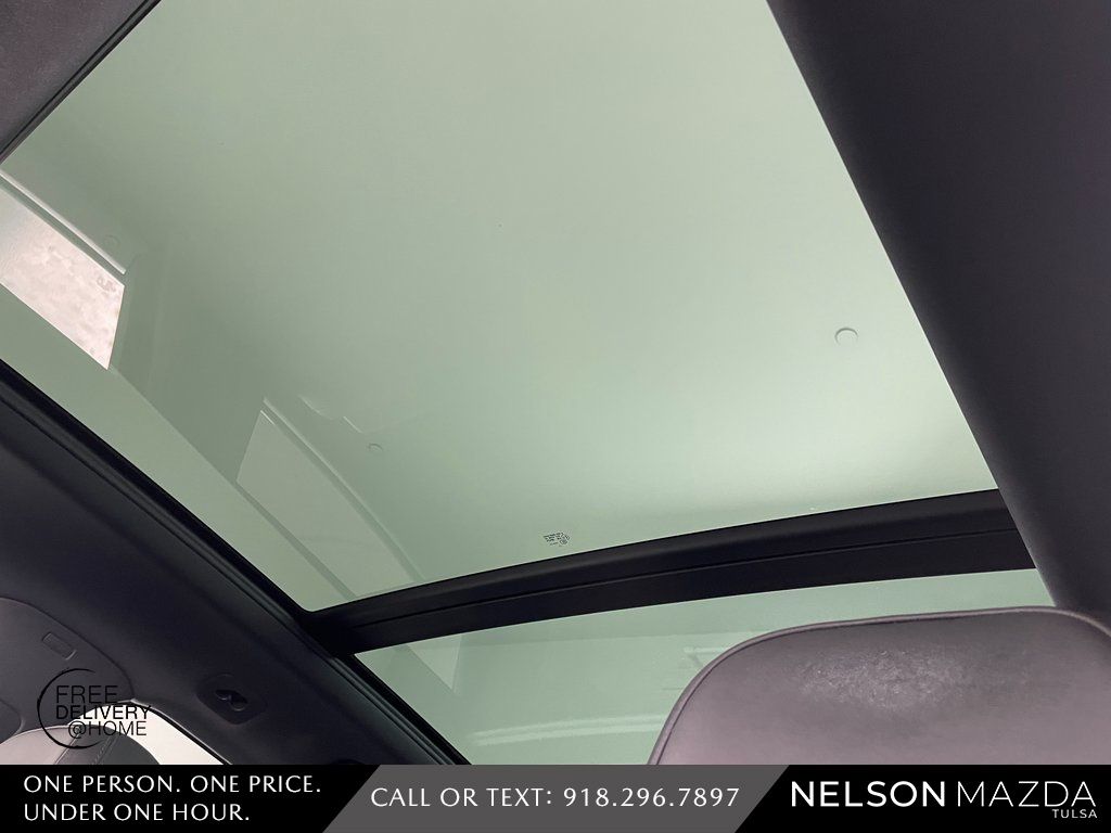 Used 2020 White Porsche S image 18