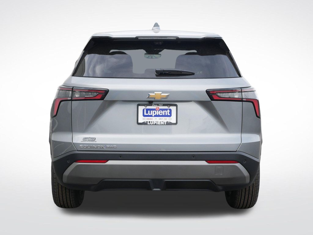 View vehicle photo 4