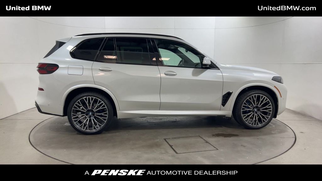 Thumbnail: 2026 BMW X5 - 9