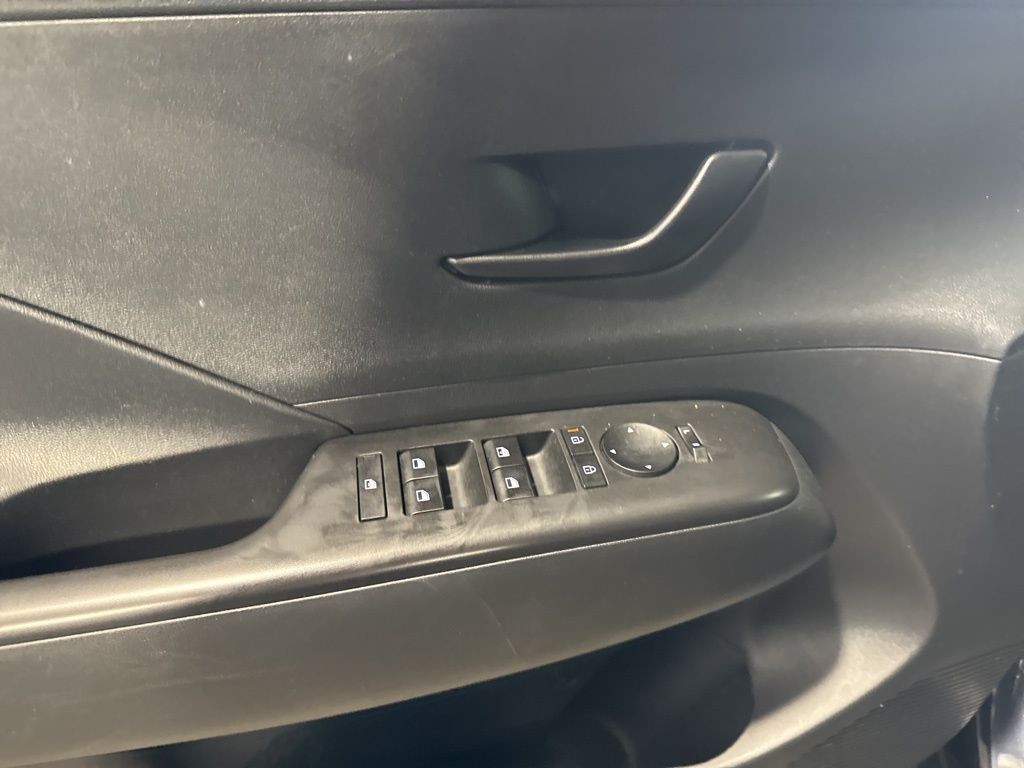 Thumbnail: 2025 Hyundai Kona - 32