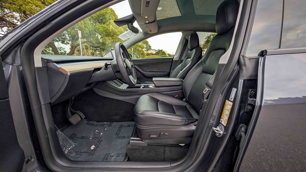 Used 2021 Tesla Model Y Long Range 4D Sport Utility