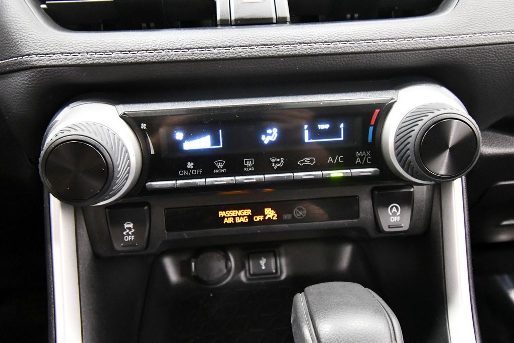 Used 2021 Toyota RAV4 SUV