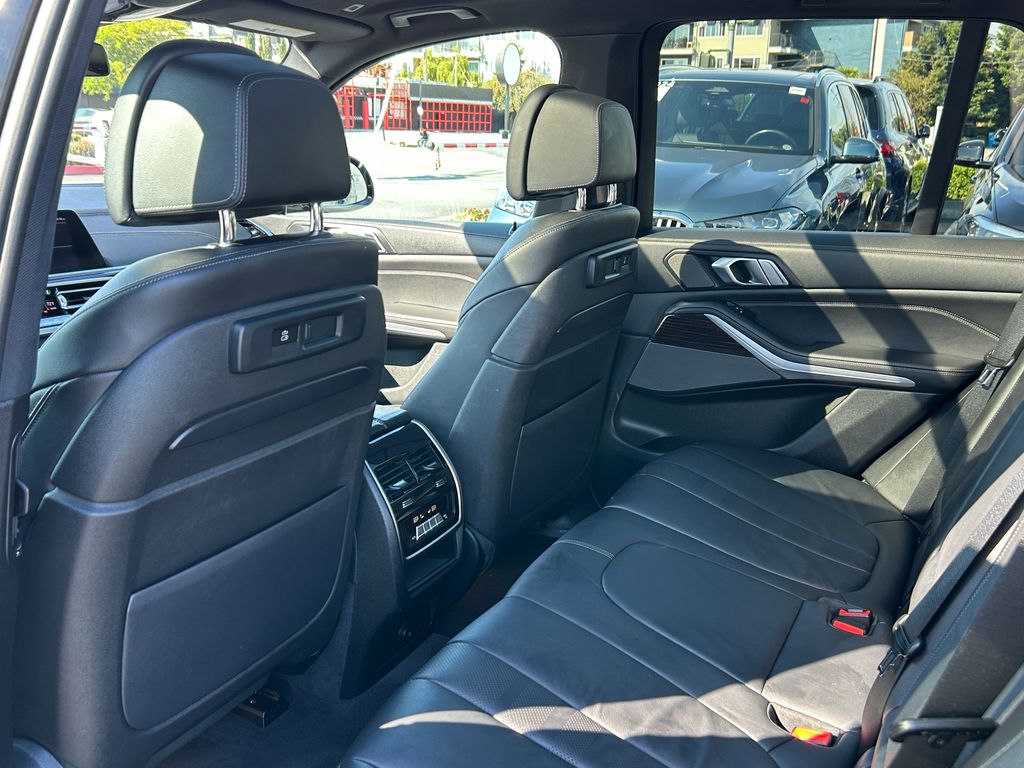 Thumbnail: 2020 BMW X5 - 27