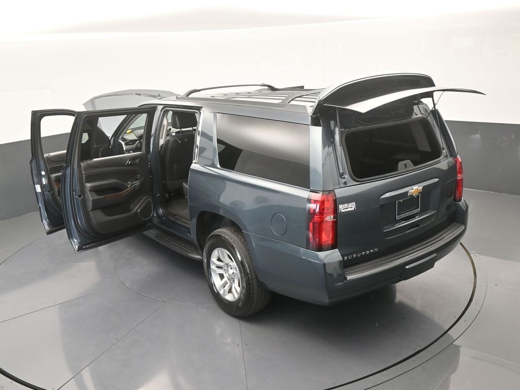 Used 2020 Shadow Gray Metallic Chevrolet LT image 79