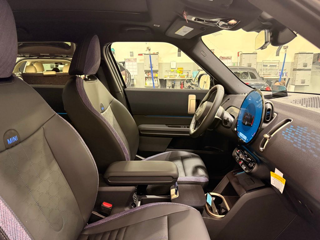 Thumbnail: 2026 MINI Cooper Countryman - 29