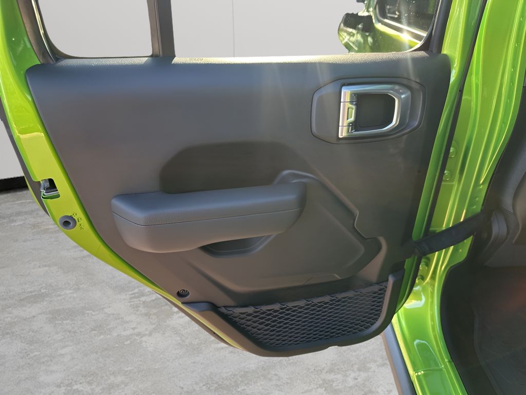 New 2026  Jeep Rubicon image 17
