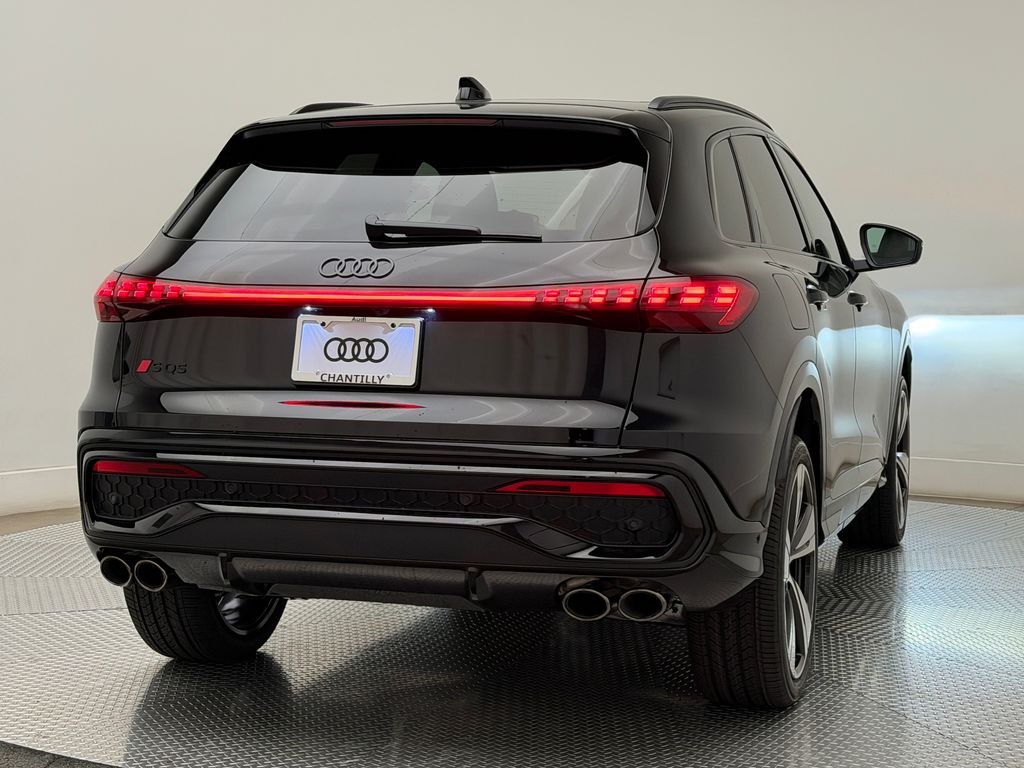 Thumbnail: 2026 Audi SQ5 - 6