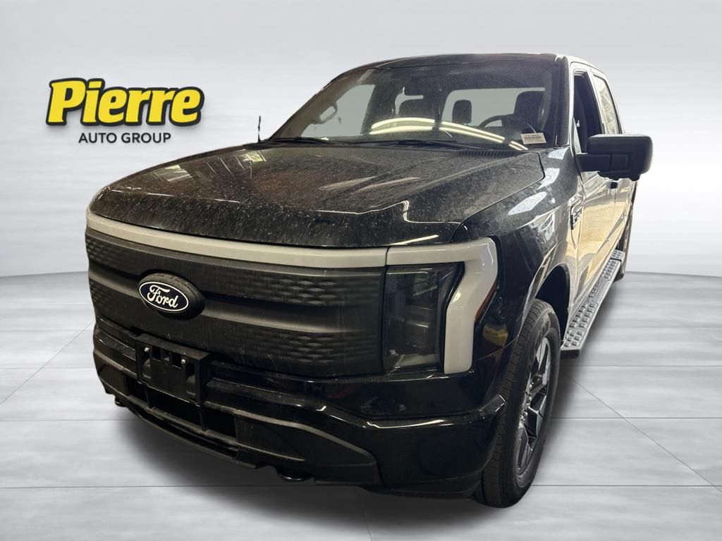 2024 Ford F-150 Lightning XLT SuperCrew AWD