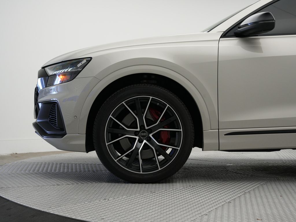 Thumbnail: 2023 Audi SQ8 - 2