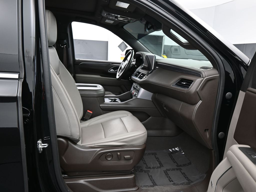 Used 2023 Onyx Black GMC SLT image 43