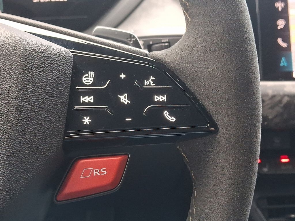 Thumbnail: 2025 Audi RS e-tron GT - 22