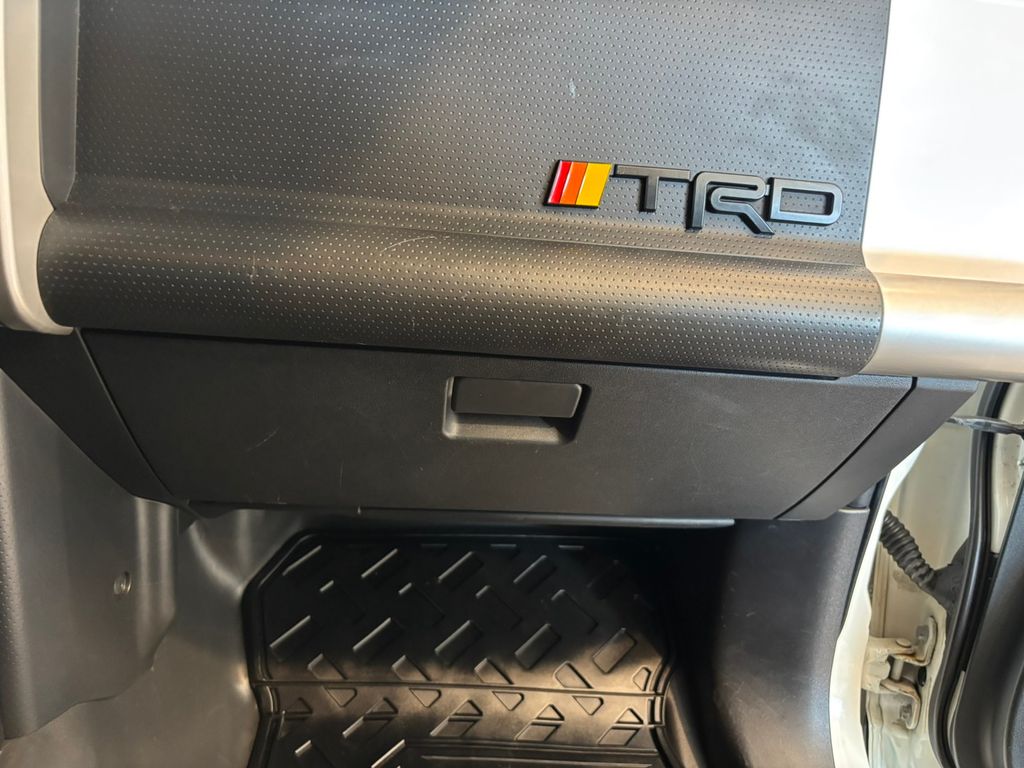 2013 Toyota FJ Cruiser Base