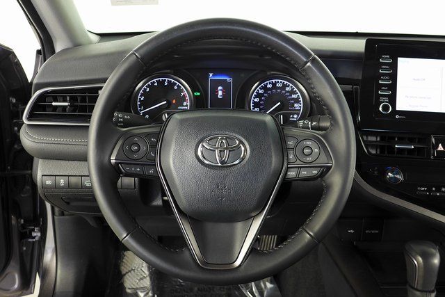 2022 Toyota Camry SE 26