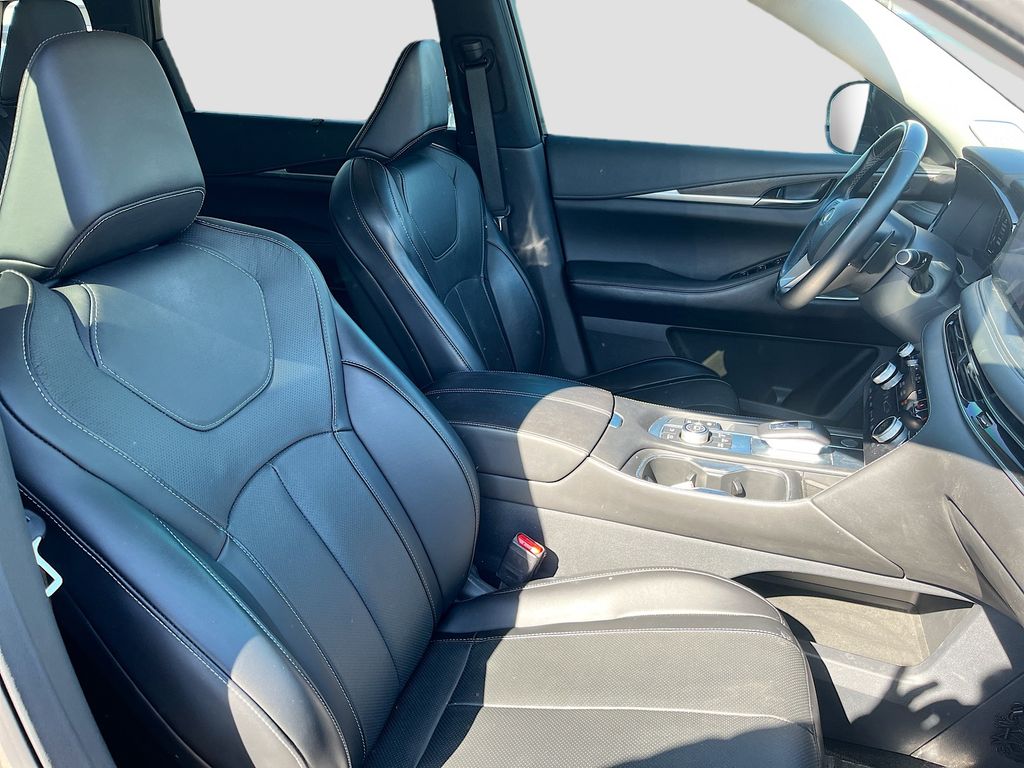 2023 INFINITI QX60 Sensory Silver at Bayshore Chrysler Jeep Dodge Ram