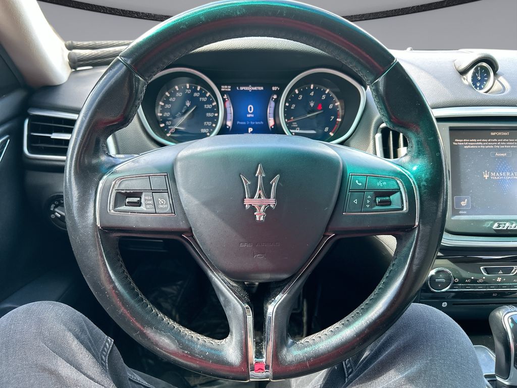 Thumbnail: 2015 Maserati Ghibli - 15
