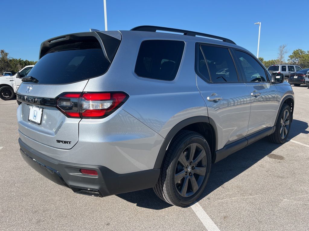 Thumbnail: 2026 Honda Pilot - 3