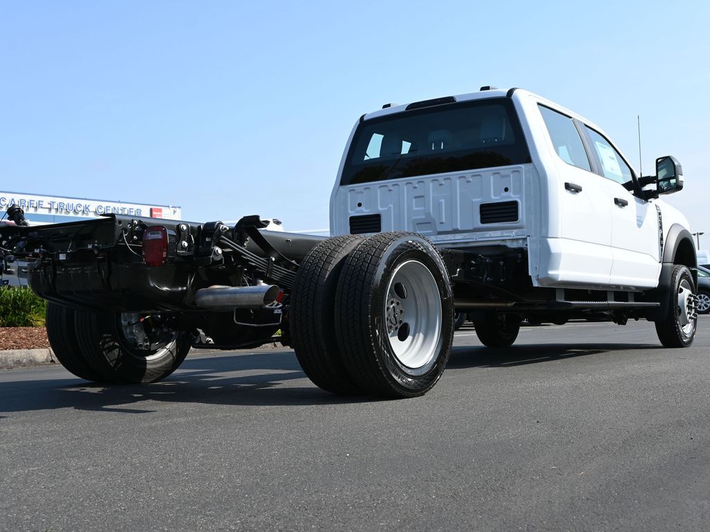 2026 Ford Super Duty F-550 DRW XL