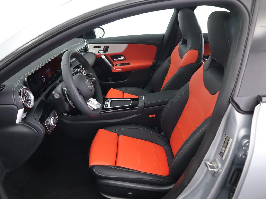 2025 Mercedes-Benz CLA 45 AMG 21