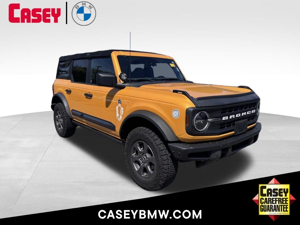 Cyber Orange Metallic Tricoat 2022 Ford Bronco Black Diamond 4-Door 4WD SUV / Crossover Four-Wheel Drive 7-Speed Manual