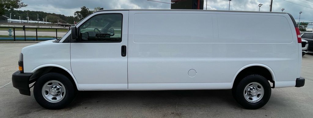 2018 Chevrolet Express 2500 Work Van - 7