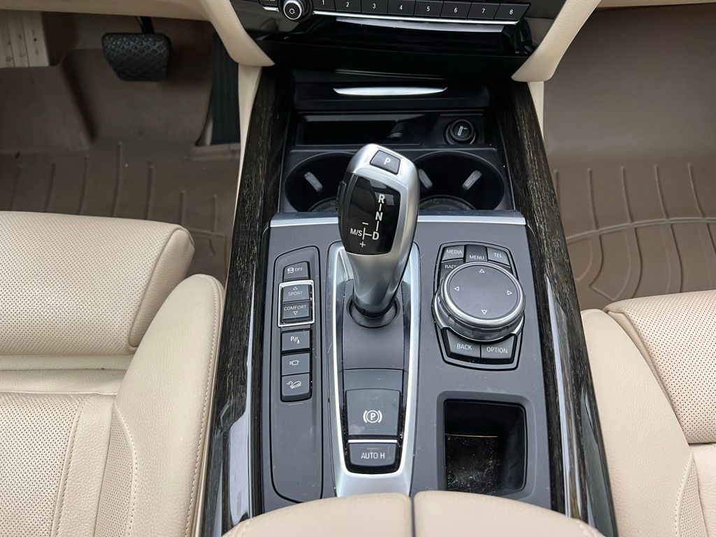 Thumbnail: 2015 BMW X5 - 12