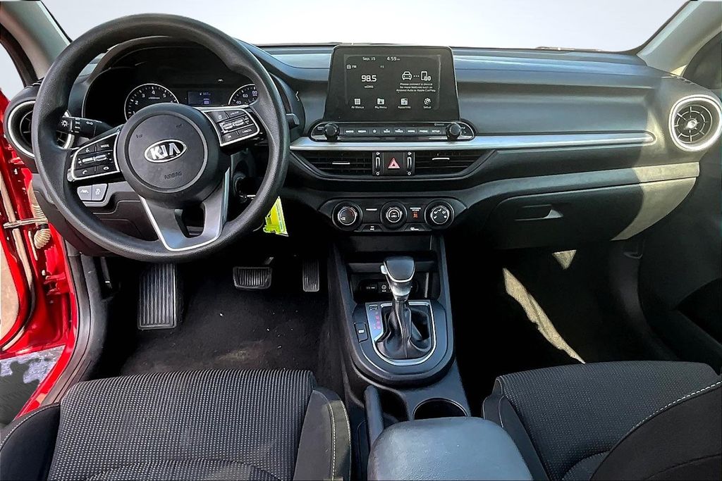 2021 Kia Forte LXS - 6
