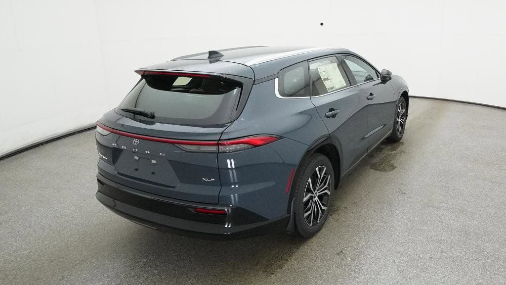 Thumbnail: 2025 Toyota Crown Signia - 7