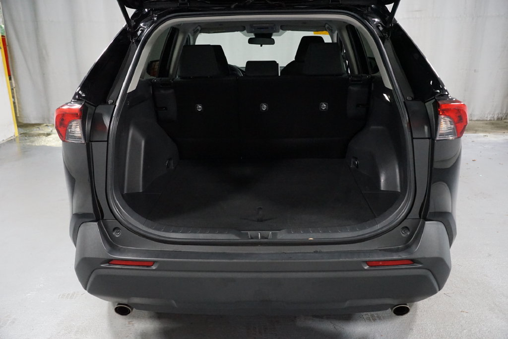 Thumbnail: 2024 Toyota RAV4 - 32