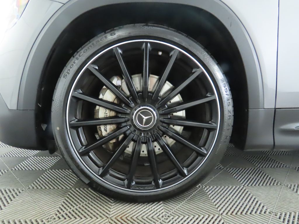 2021 Mercedes-Benz GLB 35 AMG 30