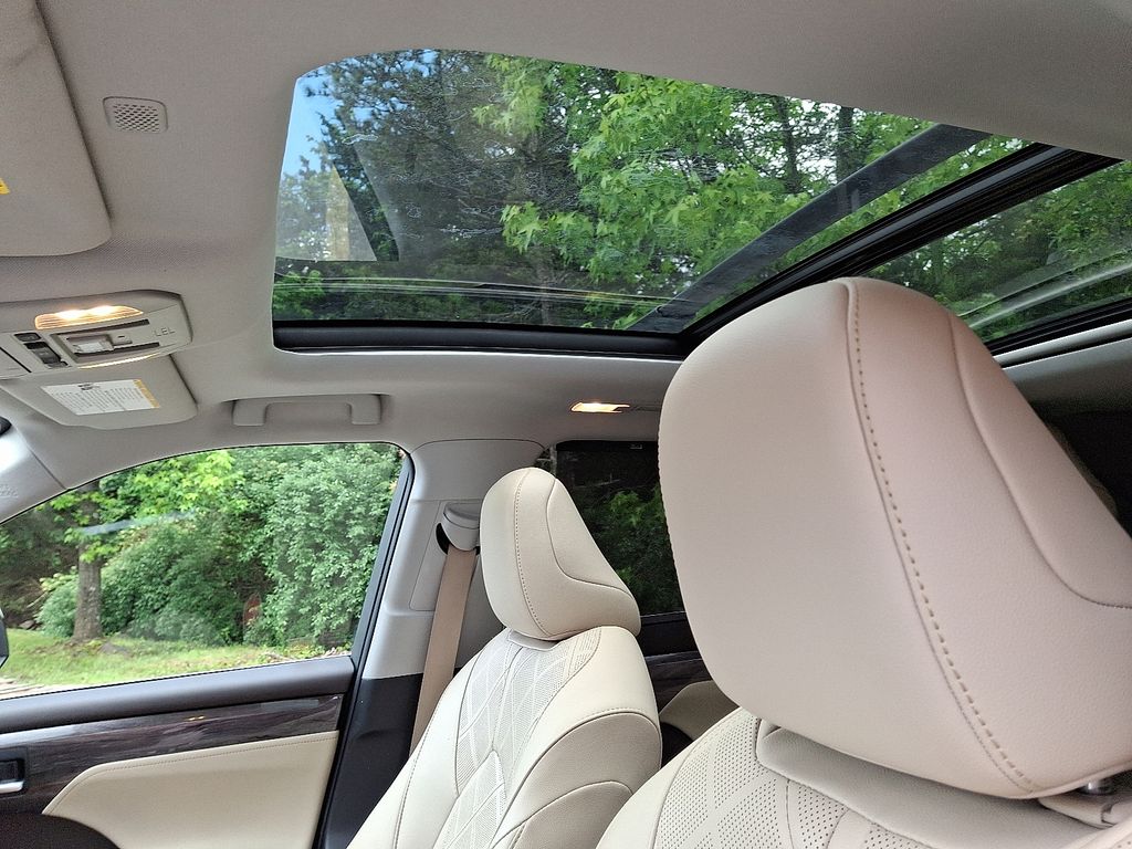 2020 Toyota Highlander Platinum 14