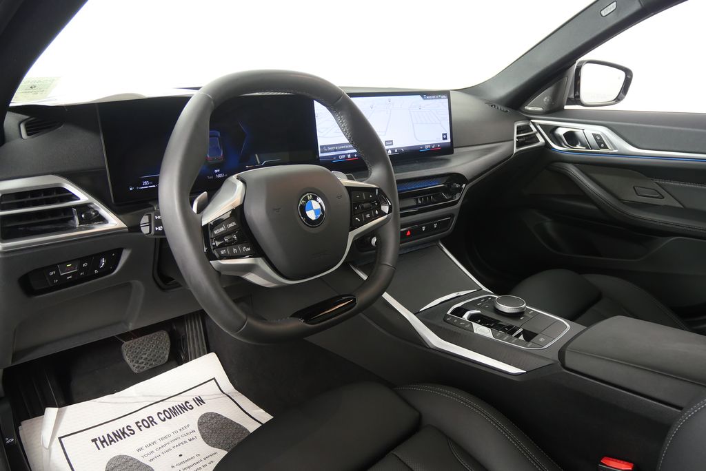 Thumbnail: 2025 BMW 4 Series - 12