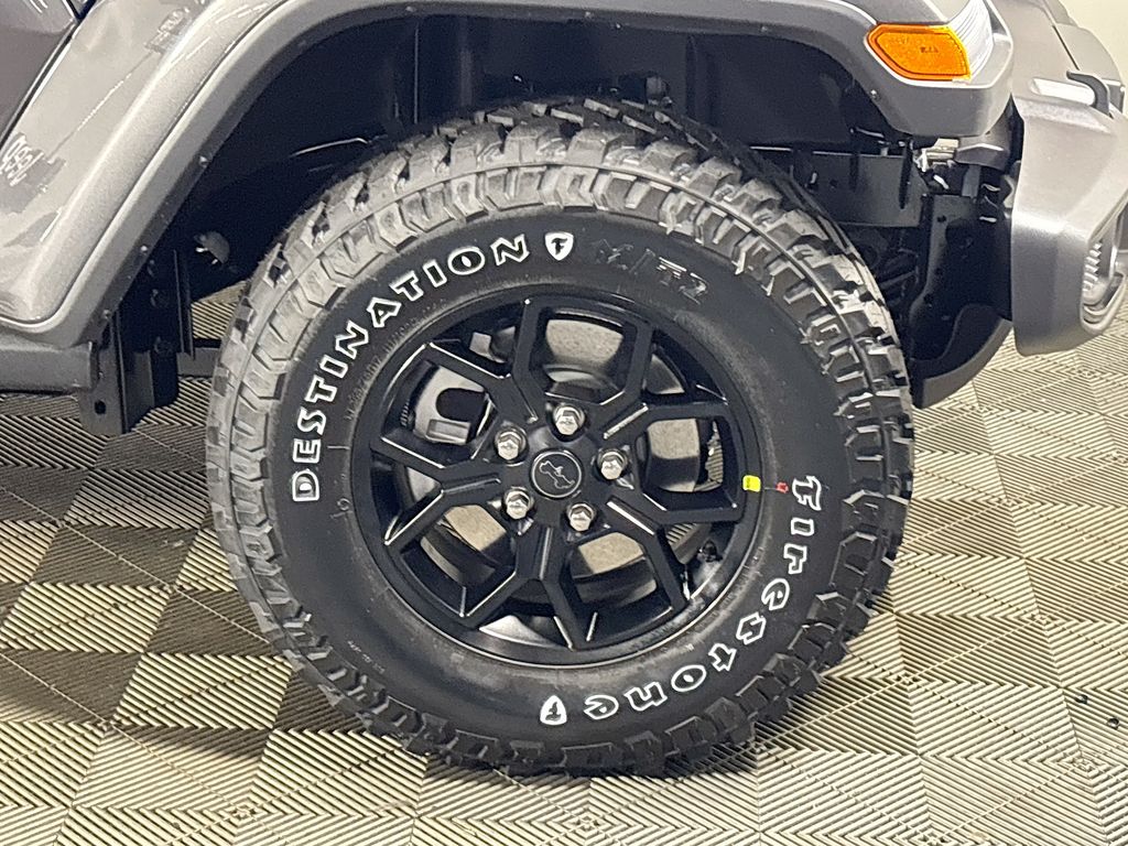 2025 Jeep Gladiator Willys