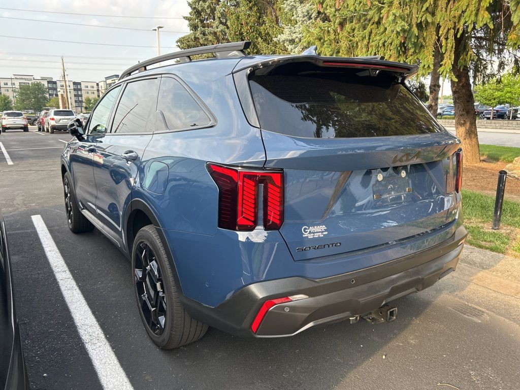 Thumbnail: 2025 Kia Sorento - 2