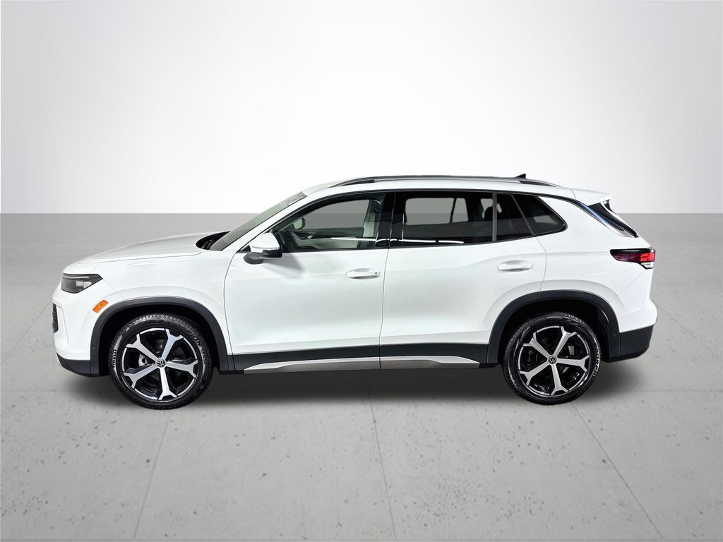 2025 Volkswagen Tiguan 2.0T SE