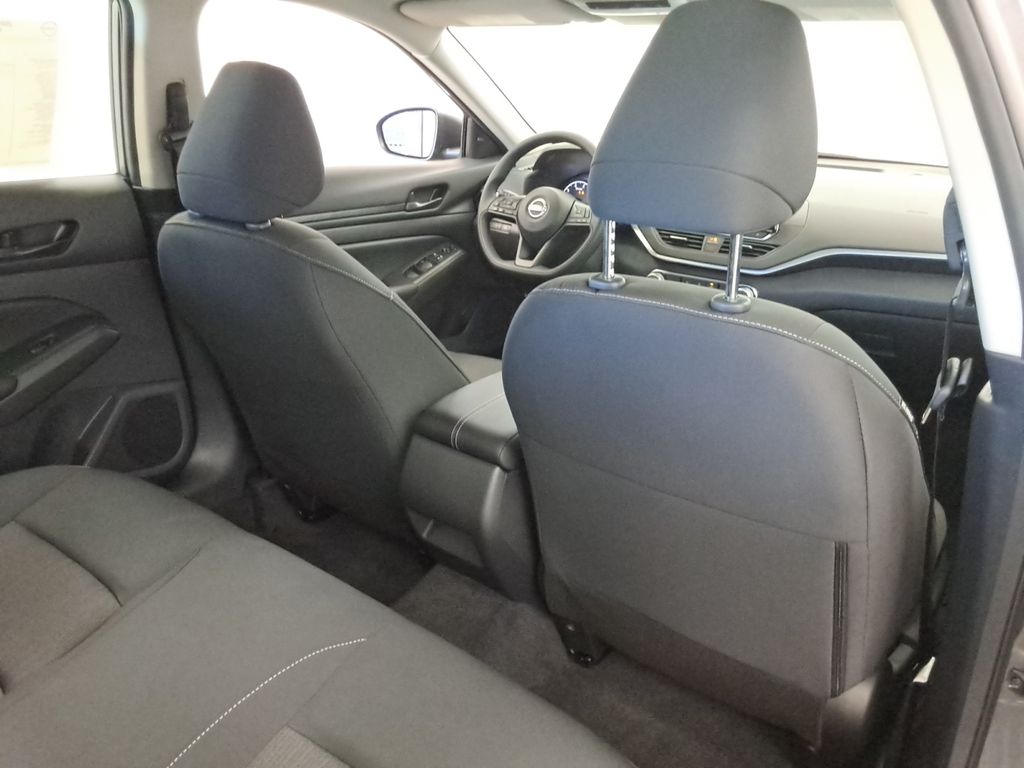 used 2025 Nissan Altima car