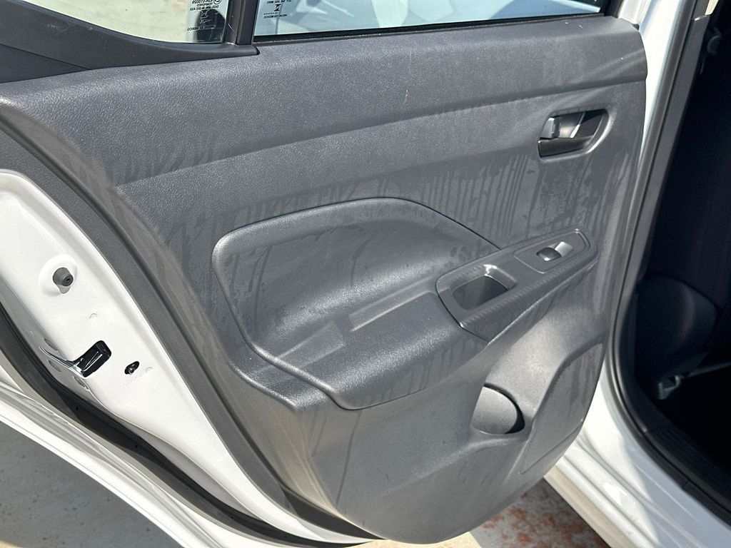 Used 2025 White Nissan 1.6 S image 22