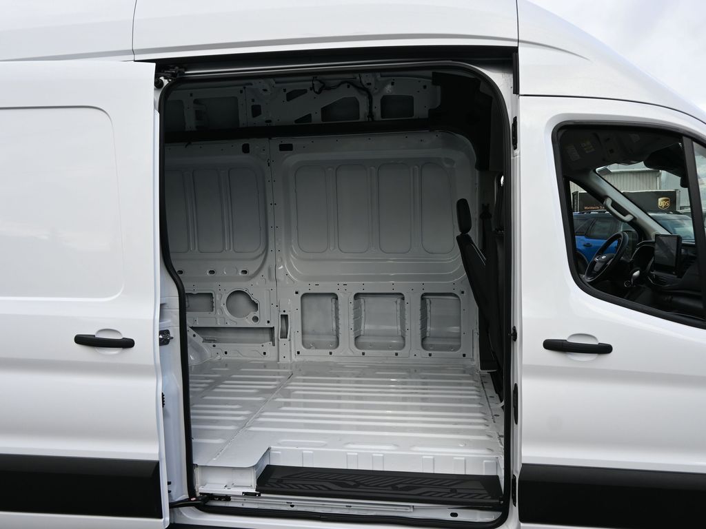 2026 Ford Transit Cargo Van 