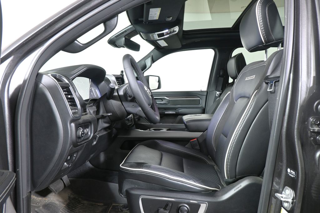 Thumbnail: 2025 RAM 1500 - 3