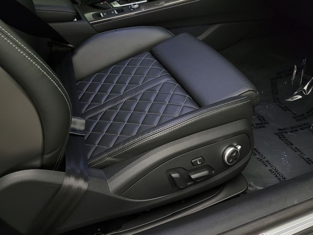 Thumbnail: 2024 Audi S5 - 12