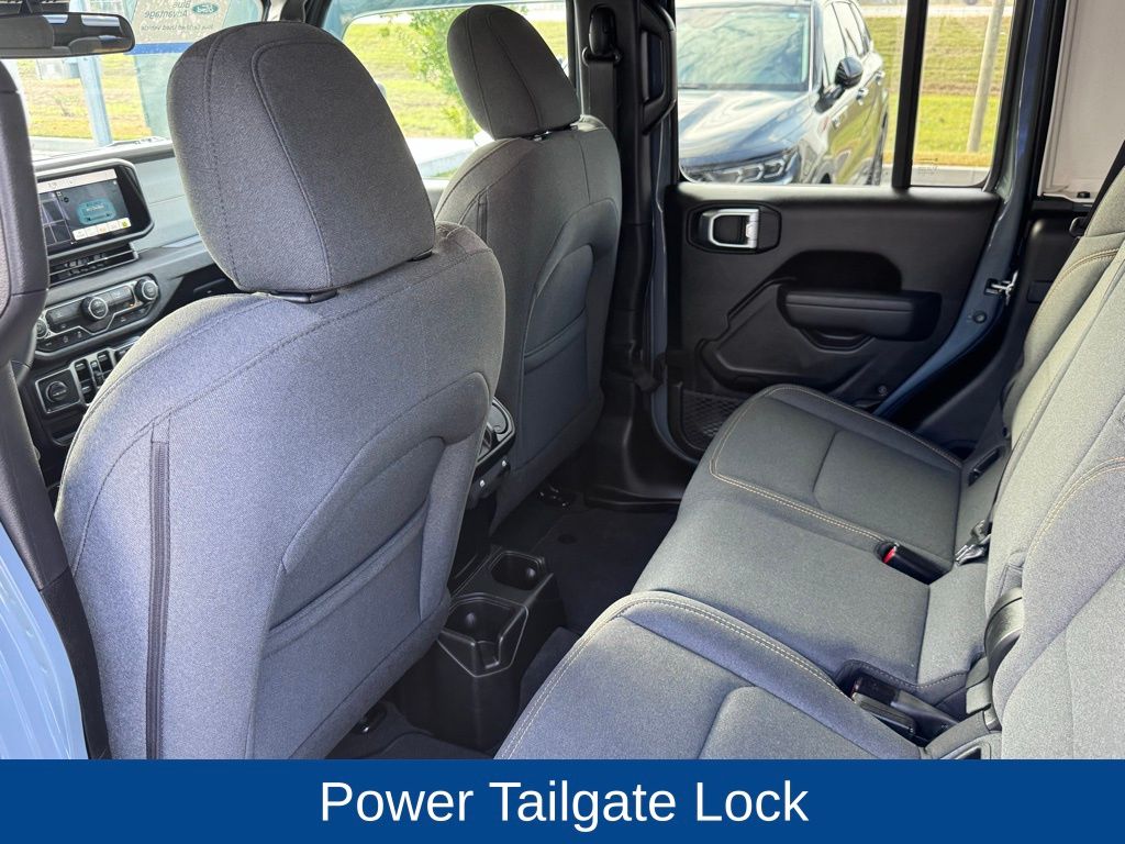 2024 Jeep Gladiator Sport S