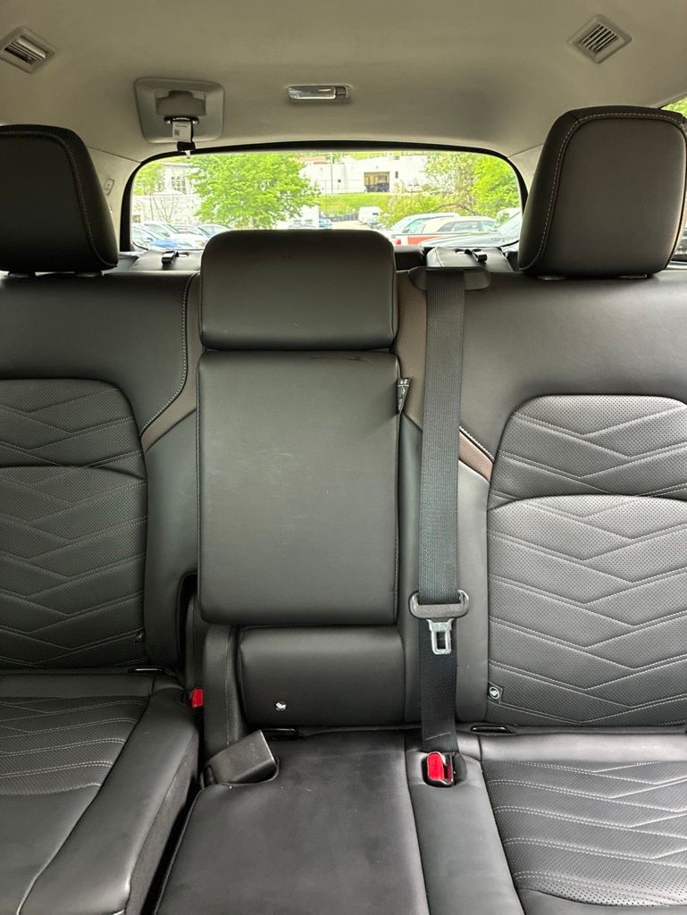 2024 Nissan Pathfinder Platinum Gray at South Hills Kia