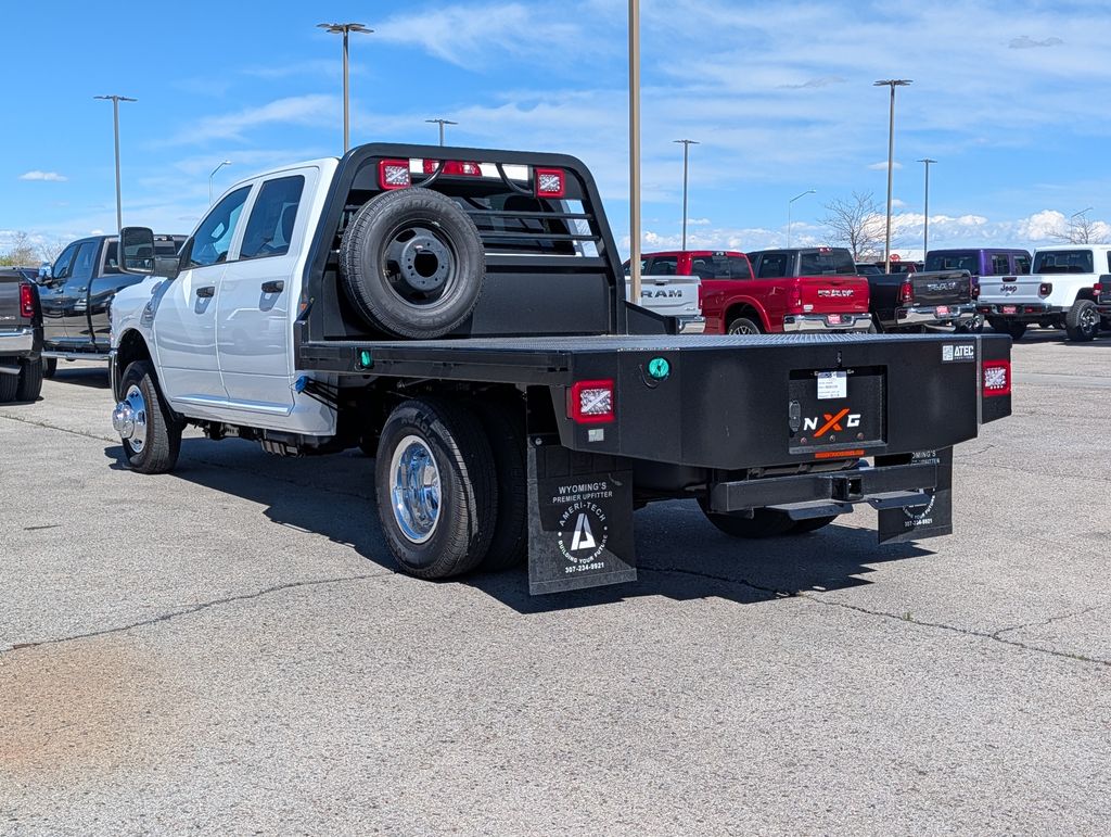 2026 Ram 3500 thumbnail 9