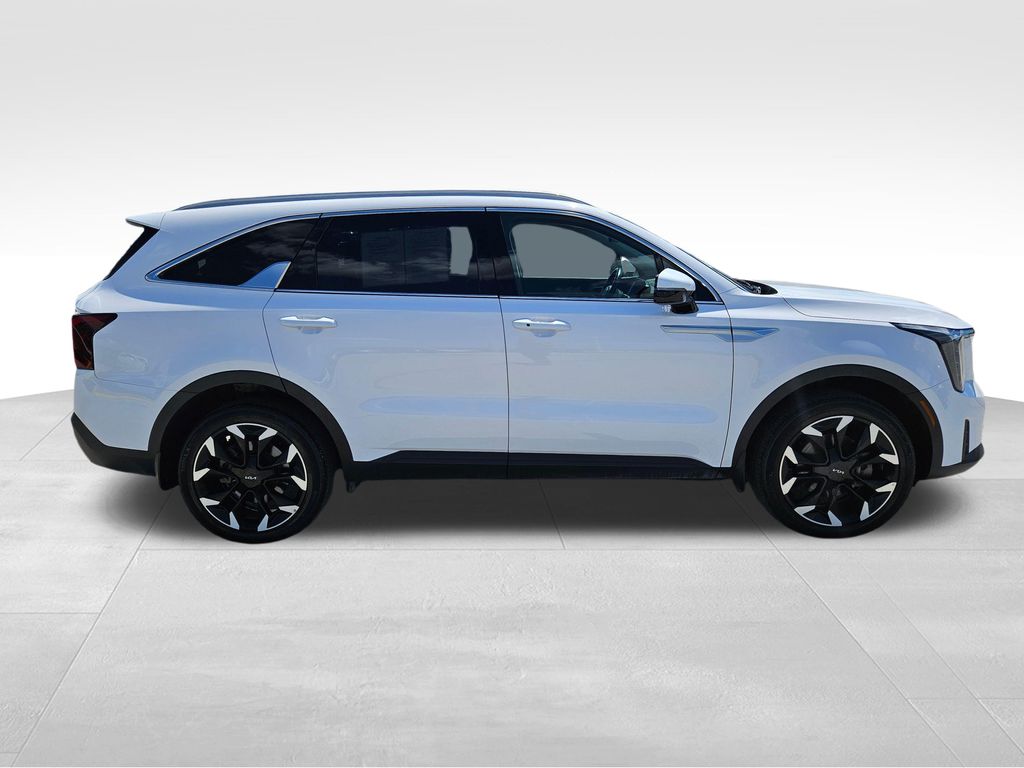 Used 2024 Kia Sorento SUV