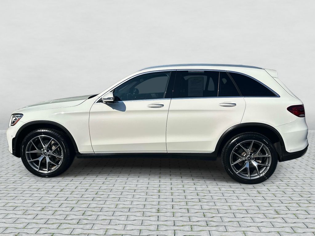 Thumbnail: 2022 Mercedes-Benz GLC - 8