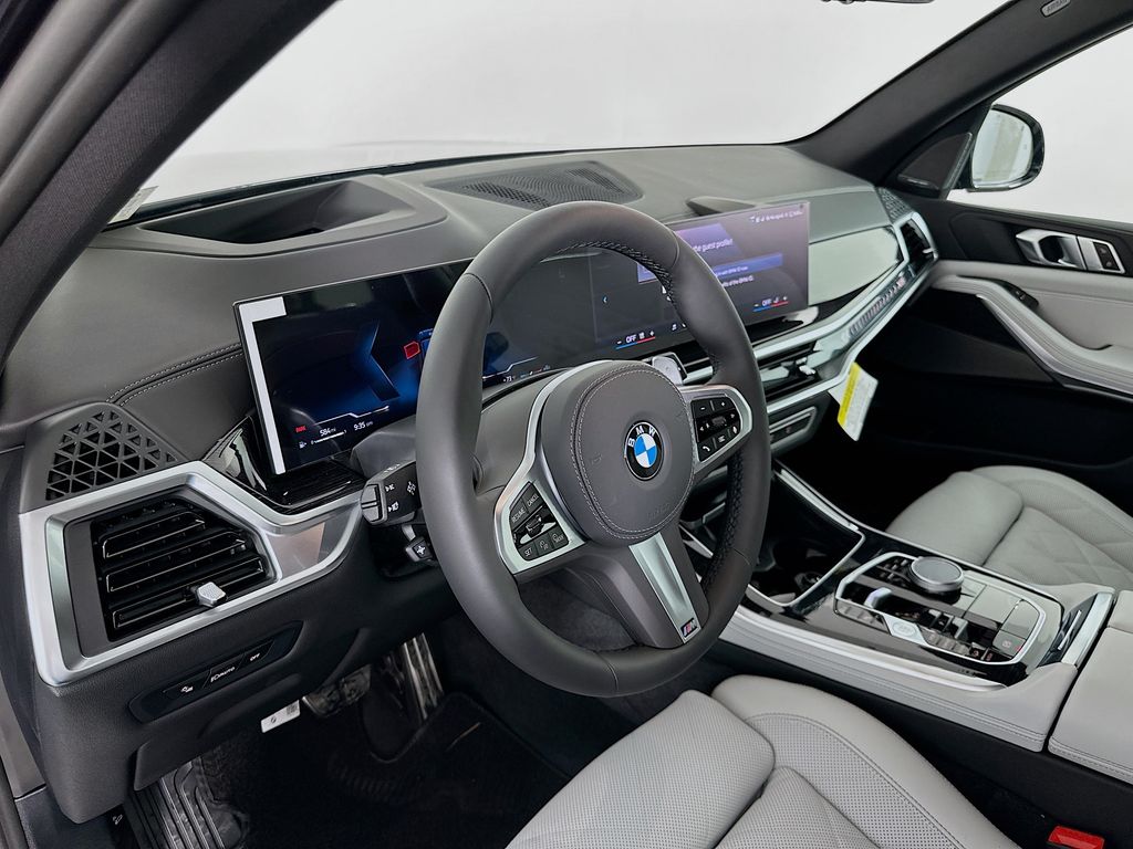 Thumbnail: 2026 BMW X5 - 9
