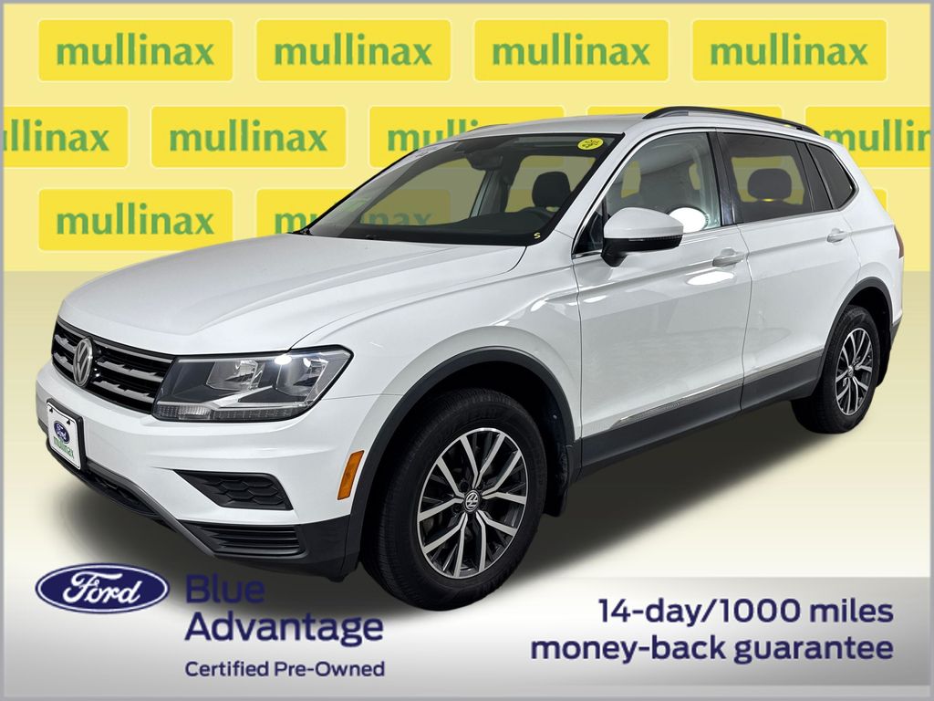 Certified Used 2020 White Volkswagen 2.0T SE image 14