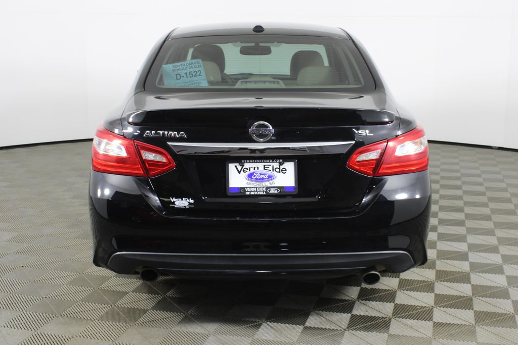 Used 2016 Nissan Altima for sale in 