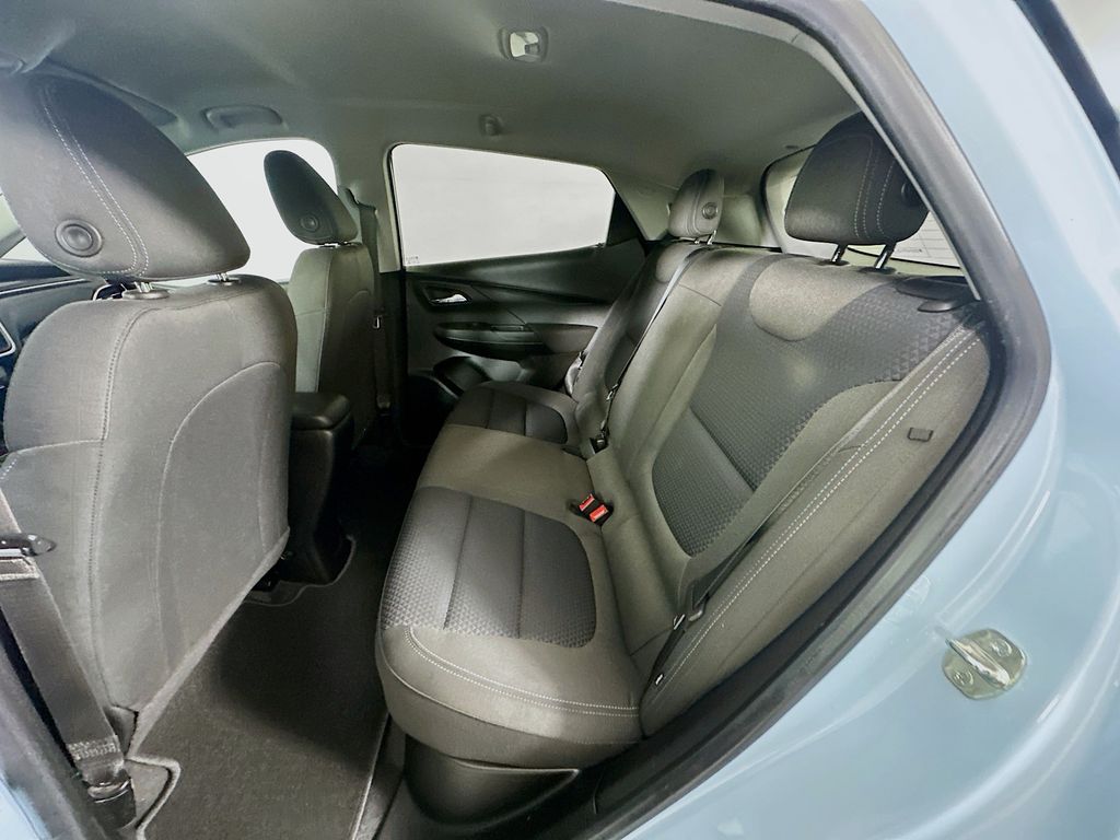 Thumbnail: 2022 Chevrolet Bolt EV - 23